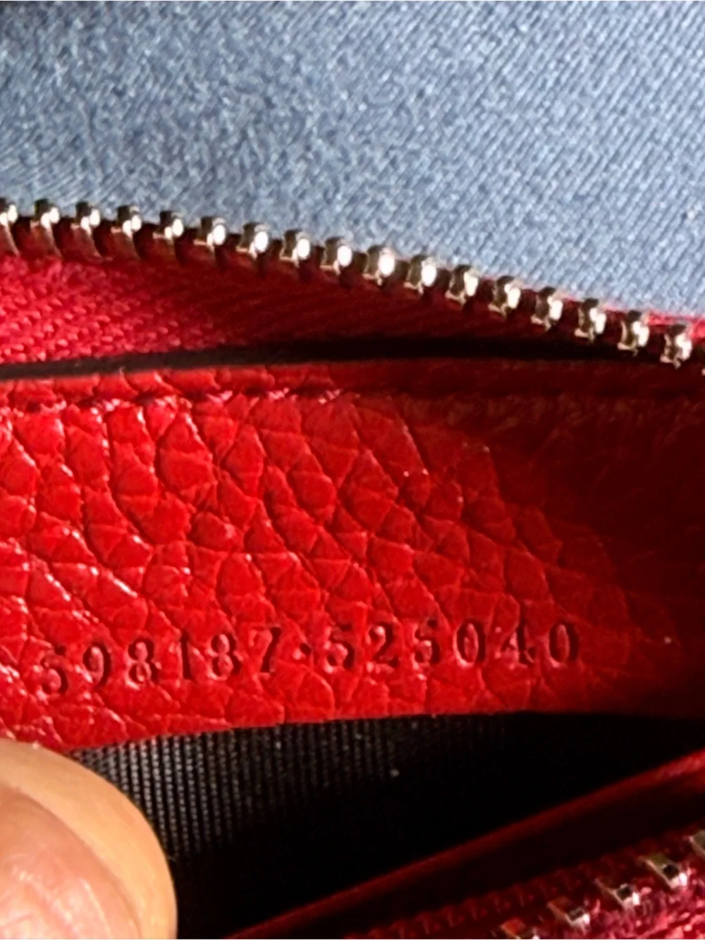 Gucci Soho GG logo zip-around Red Leather wallet Authentic